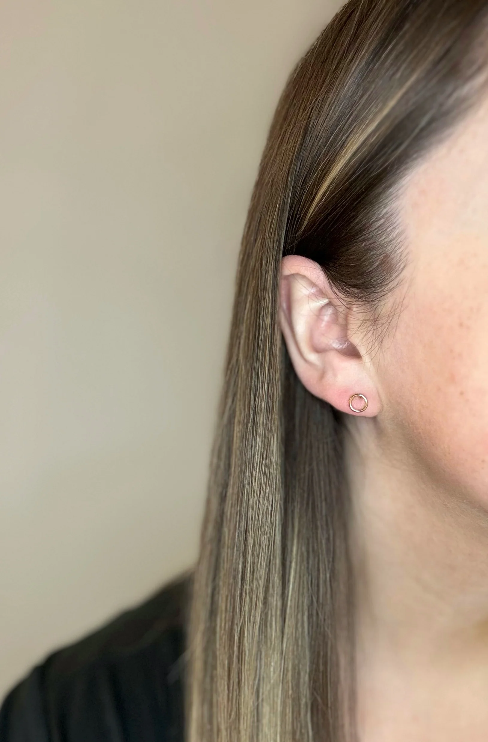Circle Studs - Gold - Image 2