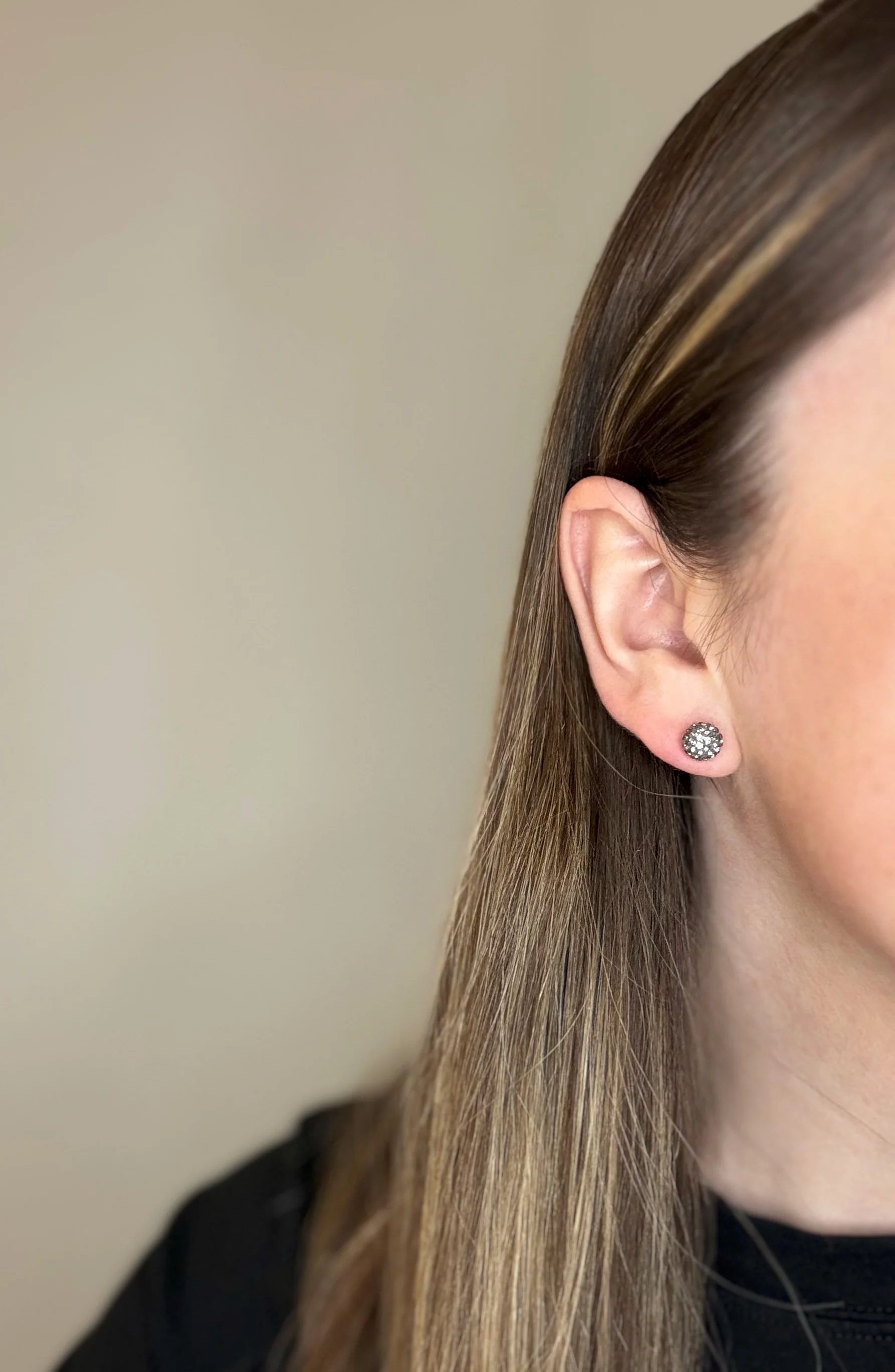 Grey Shimmer Studs - Image 5