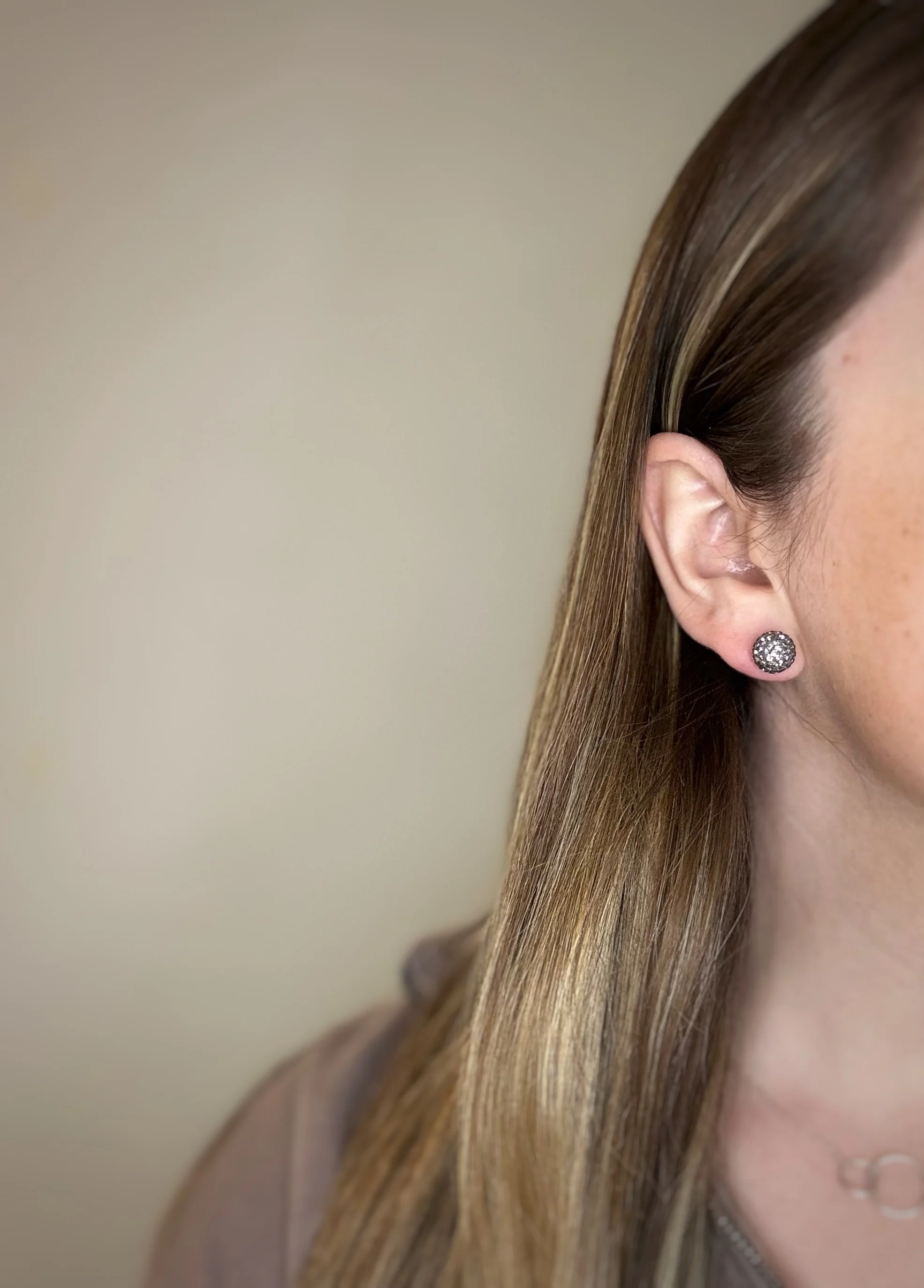 Grey Shimmer Studs - Image 6