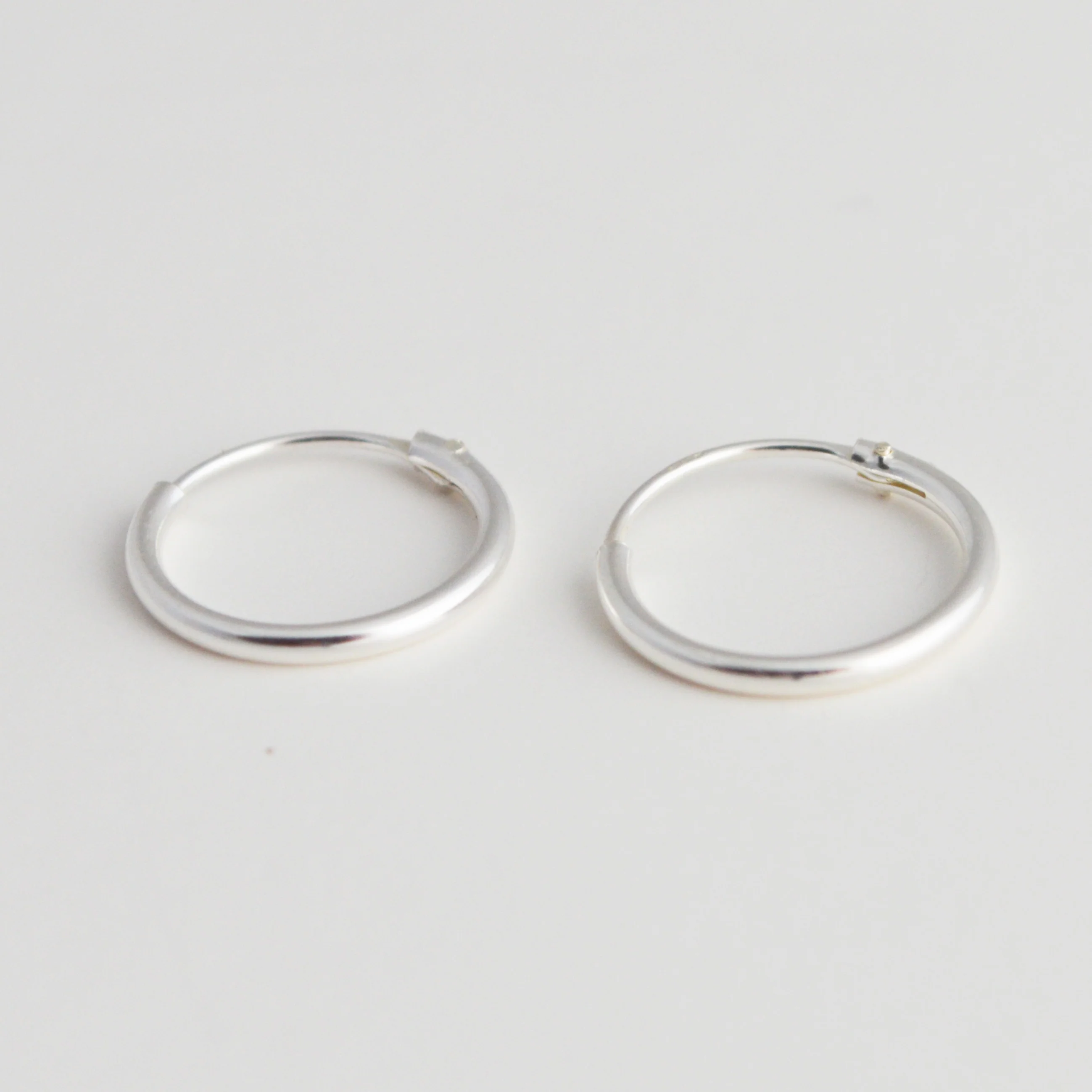 Tiny Hoops Silver - Image 2